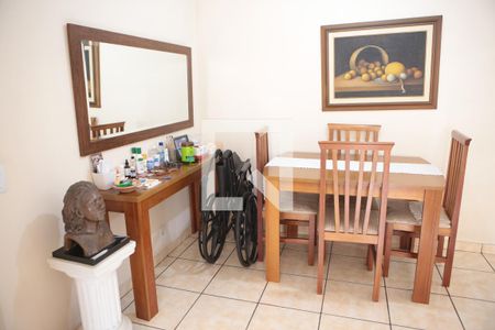 Apartamento à venda com 73m², 3 quartos e 1 vagaSala de Jantar