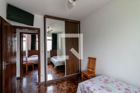 Quarto 1 de apartamento para alugar com 3 quartos, 76m² em Teixeira Dias (barreiro), Belo Horizonte