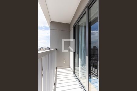 Varanda de kitnet/studio à venda com 1 quarto, 27m² em Pinheiros, São Paulo