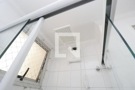 Apartamento para alugar com 50m², 2 quartos e 1 vagaDetalhe do banheiro
