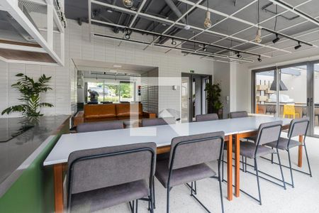 Studio à venda com 28m², 1 quarto e sem vagaSalão de Festas