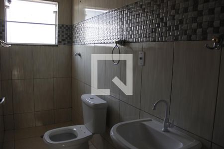 Casa para alugar com 150m², 3 quartos e 2 vagasBanheiro
