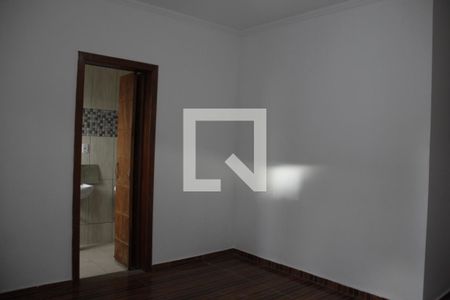 Suíte de casa para alugar com 3 quartos, 150m² em Jardim Quaresmeira, Suzano