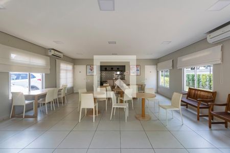 Apartamento à venda com 70m², 2 quartos e 2 vagasÁrea comum - Salão de festas 2