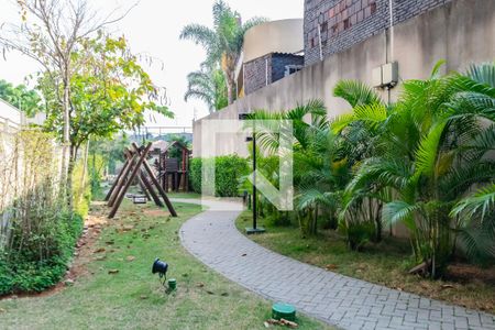 Apartamento à venda com 70m², 2 quartos e 2 vagasÁrea comum - Playground 3