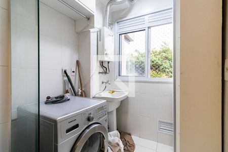 Apartamento à venda com 70m², 2 quartos e 2 vagasÁrea de Serviço