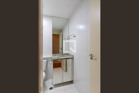 Apartamento à venda com 70m², 2 quartos e 2 vagasBanheiro Social