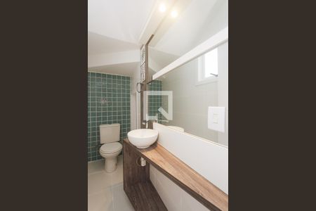 Lavabo de casa de condomínio para alugar com 3 quartos, 136m² em Sarandi, Porto Alegre