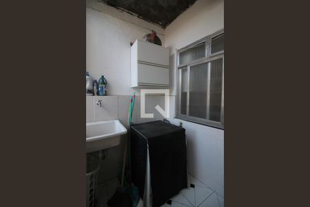 Casa à venda com 104m², 3 quartos e sem vagaÁrea de Serviço