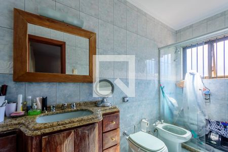 Casa à venda com 284m², 4 quartos e 2 vagasBanheiro da Suíte 1