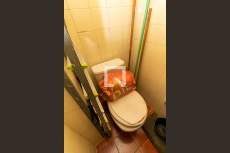 Apartamento para alugar com 80m², 3 quartos e 1 vaga Apartamento para alugar com 80m², 3 quartos e 1 vagaBanheiro de Serviço