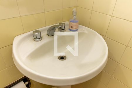 Apartamento para alugar com 80m², 3 quartos e 1 vaga Apartamento para alugar com 80m², 3 quartos e 1 vagaBanheiro Social - Pia