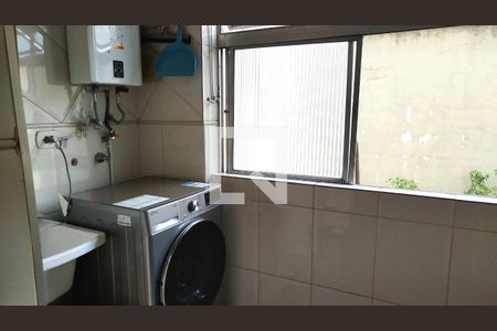 Apartamento à venda com 72m², 3 quartos e 1 vaga Apartamento à venda com 72m², 3 quartos e 1 vagaÁrea de serviço