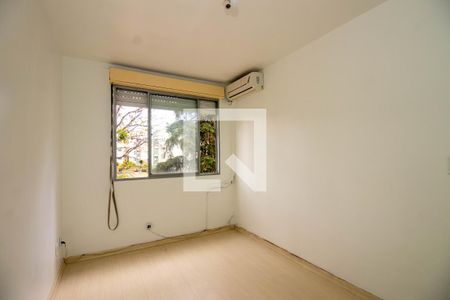Suíte de apartamento para alugar com 1 quarto, 42m² em Protásio Alves, Porto Alegre