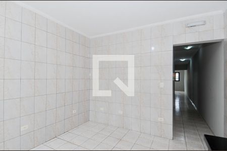 Casa para alugar com 120m², 2 quartos e 2 vagasCozinha