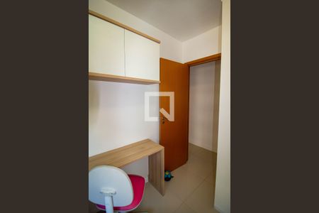 Apartamento à venda com 78m², 2 quartos e 1 vagaQuarto 2