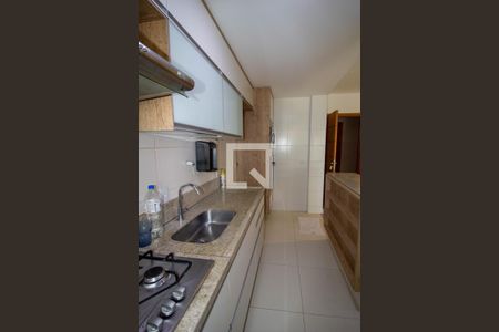 Apartamento à venda com 78m², 2 quartos e 1 vagaCozinha
