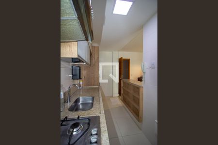 Apartamento à venda com 78m², 2 quartos e 1 vagaCozinha