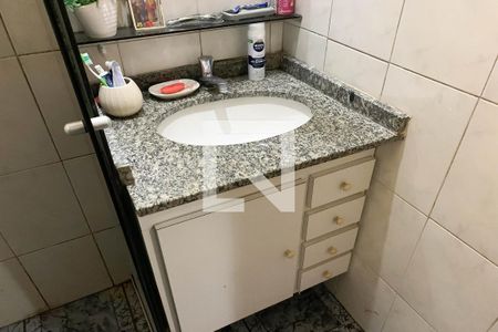 Casa para alugar com 130m², 3 quartos e 2 vagasBanheiro