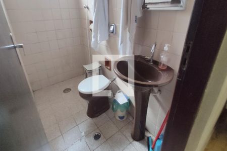 Casa à venda com 300m², 3 quartos e 3 vagas Casa à venda com 300m², 3 quartos e 3 vagasBanheiro do Quarto