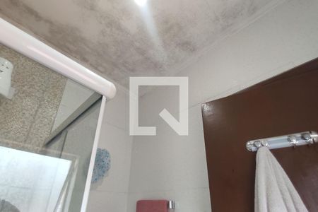 Casa à venda com 300m², 3 quartos e 3 vagas Casa à venda com 300m², 3 quartos e 3 vagasBanheiro