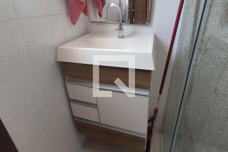 Casa à venda com 300m², 3 quartos e 3 vagas Casa à venda com 300m², 3 quartos e 3 vagasBanheiro