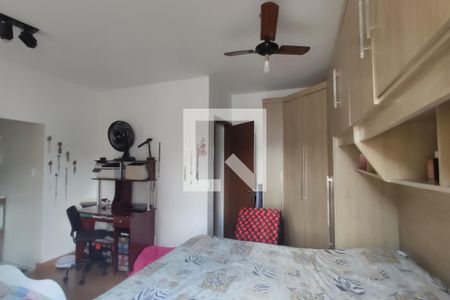 Casa à venda com 300m², 3 quartos e 3 vagas Casa à venda com 300m², 3 quartos e 3 vagasQuarto 3