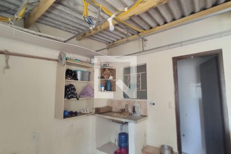 Casa à venda com 300m², 3 quartos e 3 vagas Casa à venda com 300m², 3 quartos e 3 vagasQuarto 2