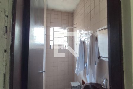 Casa à venda com 300m², 3 quartos e 3 vagas Casa à venda com 300m², 3 quartos e 3 vagasBanheiro do Quarto