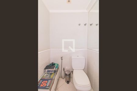 Apartamento à venda com 135m², 3 quartos e 2 vagasBanheiro da Suíte