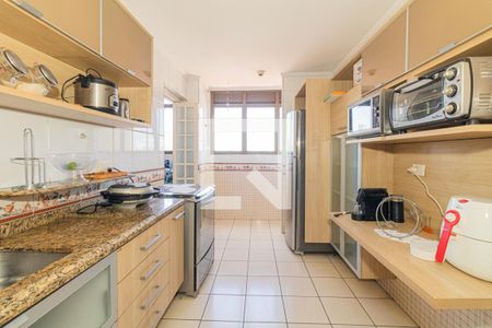 Apartamento à venda com 135m², 3 quartos e 2 vagasCozinha