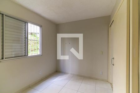 Quarto 1 de apartamento para alugar com 2 quartos, 45m² em Vila Indiana, Taboão da Serra