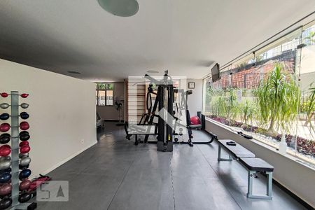 Apartamento à venda com 115m², 3 quartos e 2 vagasAcademia