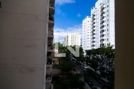 Apartamento à venda com 115m², 3 quartos e 2 vagasVista do Quarto 2