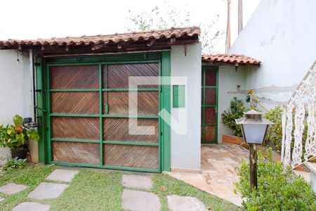 Casa para alugar com 275m², 3 quartos e 3 vagas Casa para alugar com 275m², 3 quartos e 3 vagasEntrada