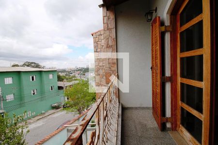 Casa para alugar com 275m², 3 quartos e 3 vagas Casa para alugar com 275m², 3 quartos e 3 vagasVaranda Quarto 2
