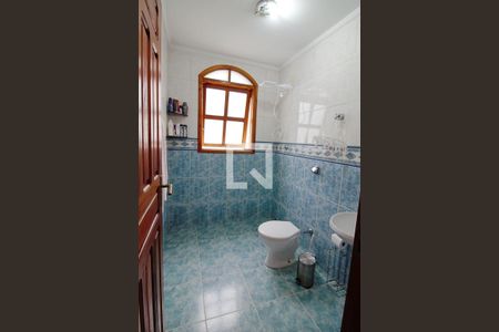 Casa para alugar com 275m², 3 quartos e 3 vagas Casa para alugar com 275m², 3 quartos e 3 vagasBanheiro Social