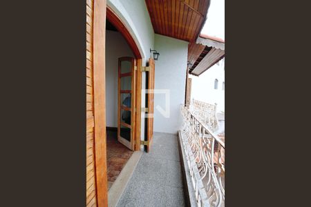 Casa para alugar com 275m², 3 quartos e 3 vagas Casa para alugar com 275m², 3 quartos e 3 vagasVaranda Quarto 2