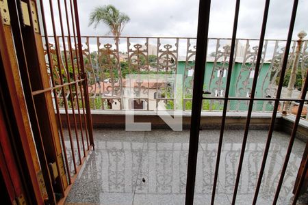 Casa para alugar com 275m², 3 quartos e 3 vagas Casa para alugar com 275m², 3 quartos e 3 vagasVaranda da Suíte