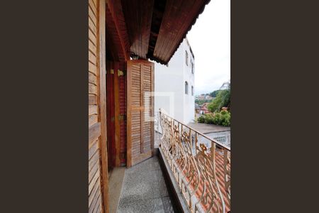 Casa para alugar com 275m², 3 quartos e 3 vagas Casa para alugar com 275m², 3 quartos e 3 vagasVaranda Quarto 3