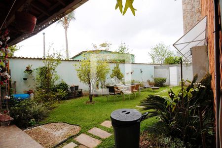 Casa para alugar com 275m², 3 quartos e 3 vagas Casa para alugar com 275m², 3 quartos e 3 vagasQuintal