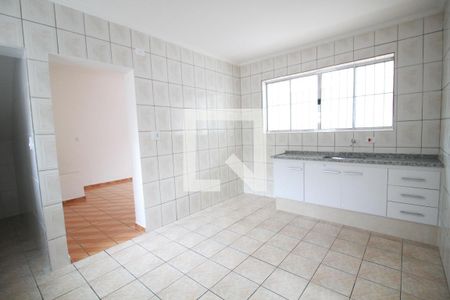 Casa à venda com 95m², 2 quartos e sem vagacozinha