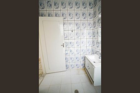 Casa à venda com 95m², 2 quartos e sem vagabanheiro