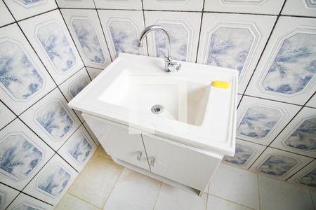 Casa à venda com 95m², 2 quartos e sem vagabanheiro