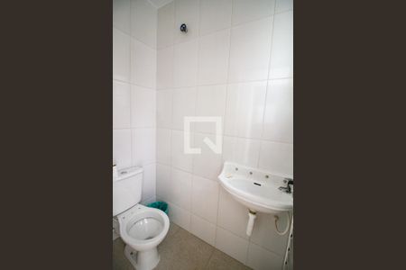 Casa à venda com 95m², 2 quartos e sem vagabanheiro de serviço