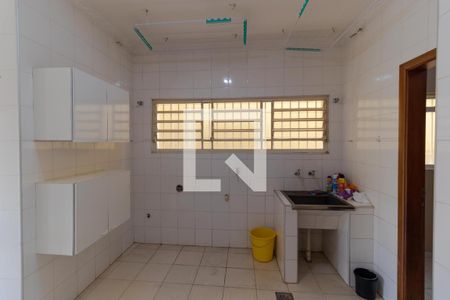 Casa à venda com 465m², 4 quartos e 4 vagasÁrea de Serviço