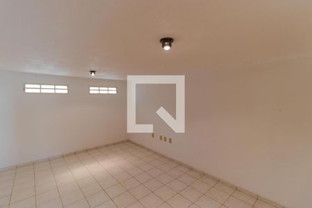 Casa à venda com 465m², 4 quartos e 4 vagasSala 01