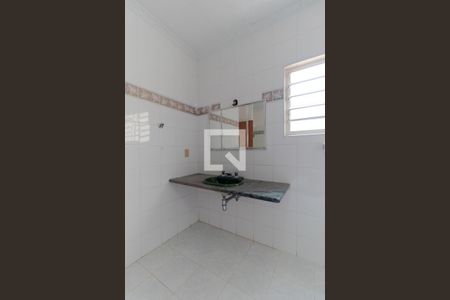 Casa à venda com 465m², 4 quartos e 4 vagasBanheiro da Suíte 01