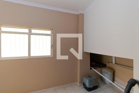 Casa à venda com 465m², 4 quartos e 4 vagasQuarto de Serviço