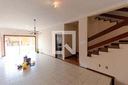 Casa à venda com 465m², 4 quartos e 4 vagasSala de Jantar